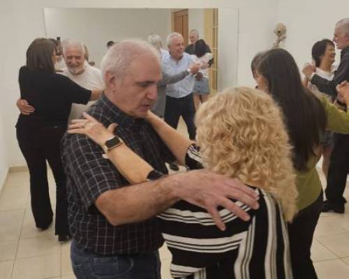 33909 13 TECNICAS Y PRACTICAS DE TANGO...