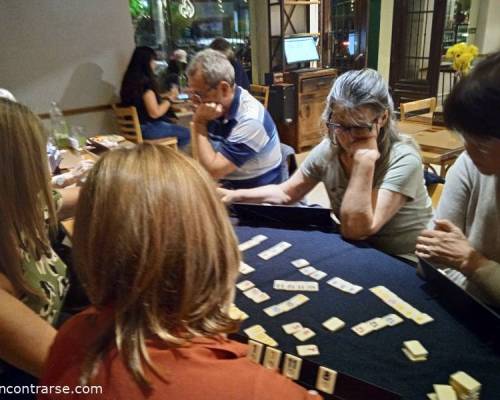 33916 2 JUGAMOS RUMMY EN ITUZAINGO ZONA OESTE