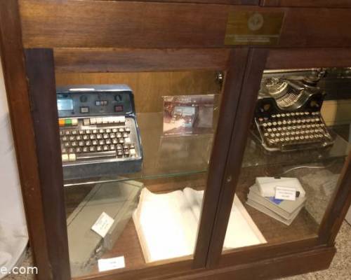 33933 10 Recorremos el edificio del antiguo diario 