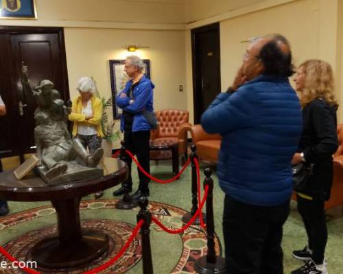 33933 8 Recorremos el edificio del antiguo diario 
