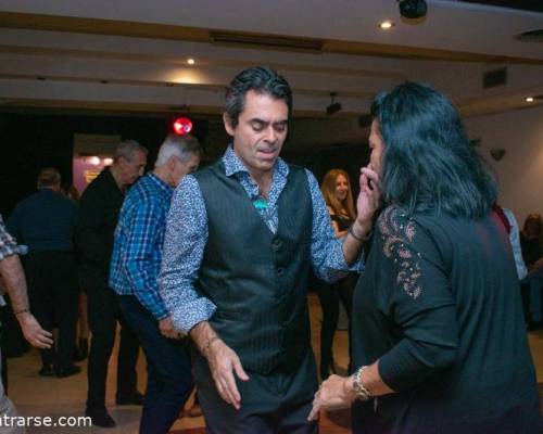 34070 204 NOCHE DE DIPLOMAS PARA TODOS , CENA Y BAILE EN VILLA DEL PARQUE !