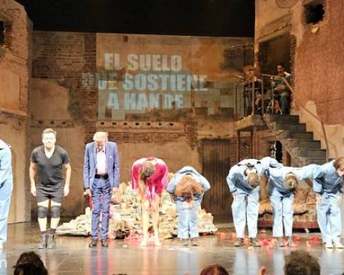 34096 10  EL SUELO QUE SOSTIENE A HANDE