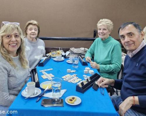 34099 5 TARDE DE BURAKO Y RUMMY