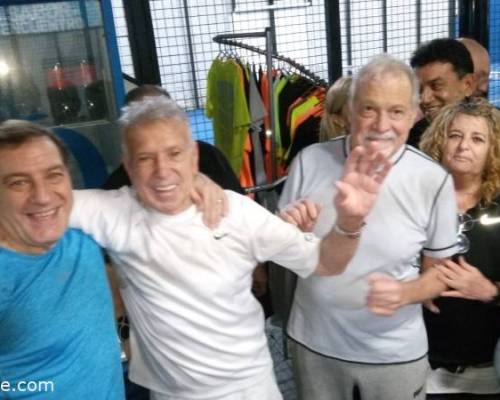 34242 10 ** JUGAMOS AL PADDLE **
