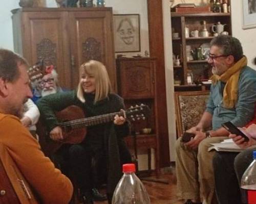 34292 2 GUISO DE LENTEJAS Y GUITARREADA EN LO DE MAJO!!!