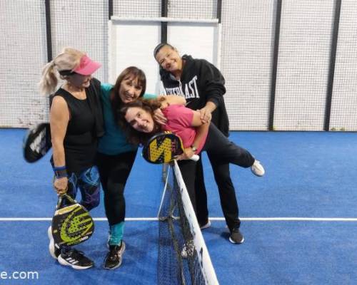 34300 11 ** JUGAMOS AL PADDLE **