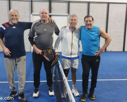 34357 4 ** JUGAMOS AL PADDLE **