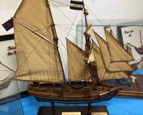 34422 13 EXPOSICION DE MAQUETAS NAVALES Y PINTURAS MARINAS - ADROGUE
