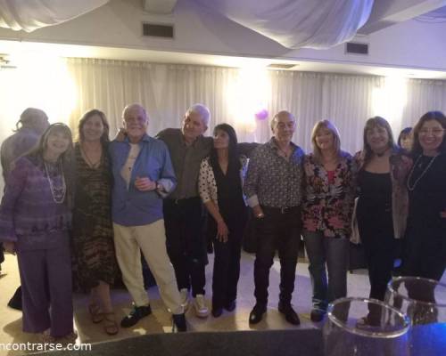 34506 62 FESTEJAMOS LA PRIMAVERA  VINTAGE BAILANDO Y CANTANDO EN VILLA DEL PARQUE !