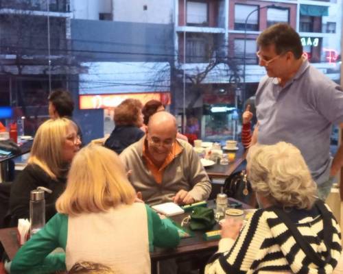 34519 7 **SCRABBLE contra la ola polar en Caballito !!!