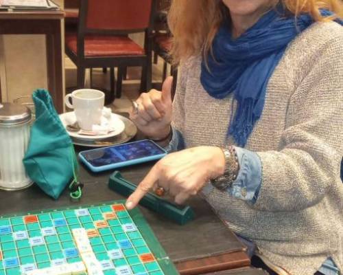 34519 8 **SCRABBLE contra la ola polar en Caballito !!!