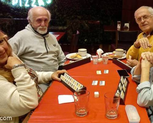 34547 12 Rummy Caballito Festeja Día del Amigo!!