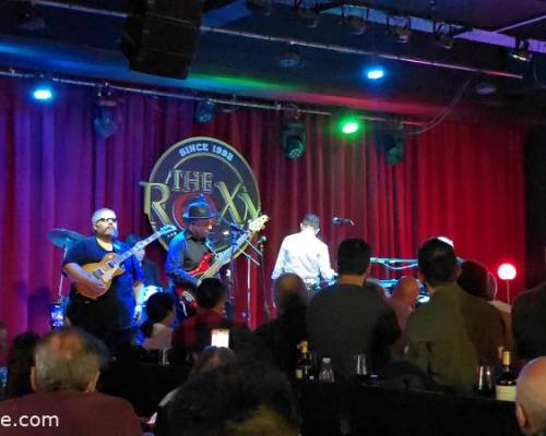 34598 15 AMIGOS DE LA PAGINA,  RAUL (TREKKER1) Y MARCELO (DAIVER) los invitan a un recital TRIBUTO A GENESIS & PHIL COLLINS en THE ROXY BAR & GRILL