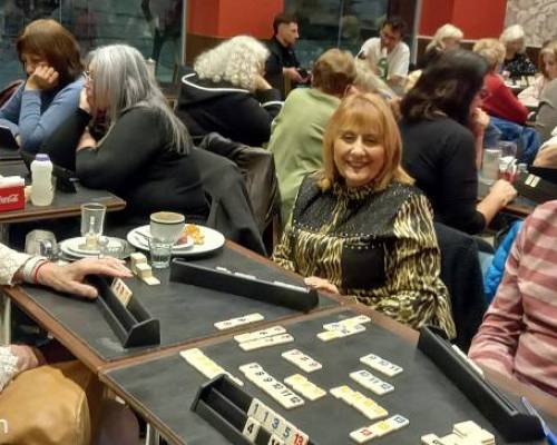 34646 3 Jugamos Rummy en Caballito!!