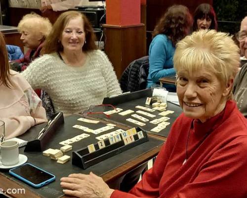 34646 8 Jugamos Rummy en Caballito!!
