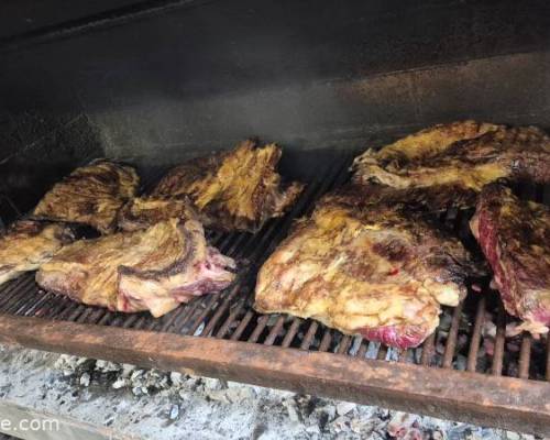 34679 6 BIENVENIDA LA PRIMAVERA CON UN ASADO BAILABLE