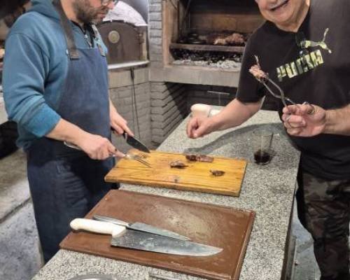 34679 8 BIENVENIDA LA PRIMAVERA CON UN ASADO BAILABLE