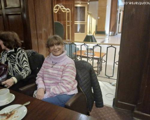 34750 14 Té en el Claridge