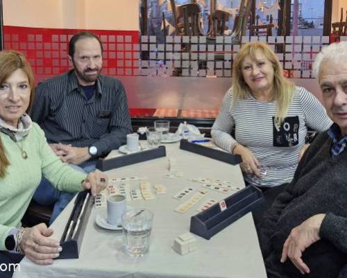 34807 1 TARDE DE BURAKO Y RUMMY