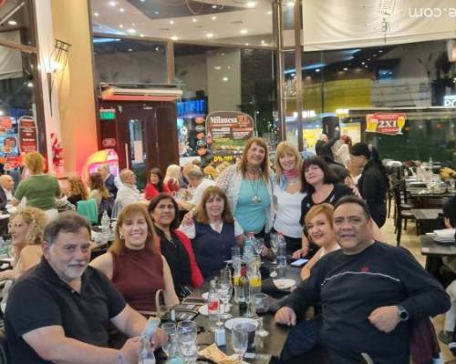 34984 9 CELEBRAMOS NUESTRO CUMPLEAÑOS!!!!!