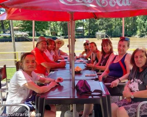 34986 13 ASADO TIGRE Y LANCHA juegos risas sol CHA CHA RA !!!!!!