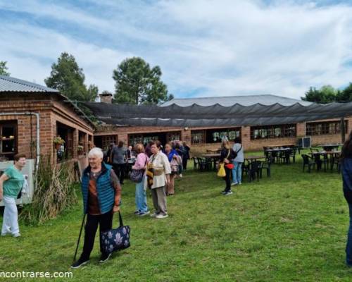 35006 2 Excursion en URIBELARREA   . SHOW, ALMUERZO, BAILE, DESAYUNO, TRANSPORTE,ALMUERZO Y MERIENDA