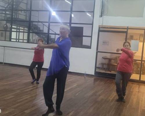 35027 4 Danza contemporanea