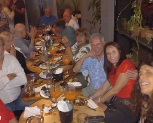 35042 18 CENA SHOW  PARA DISFRUTAR CON TODOS LOS SENTIDOS