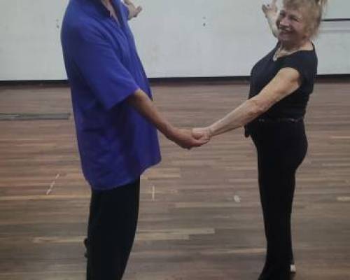 35077 1 Danza contemporanea
