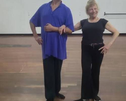 35077 2 Danza contemporanea