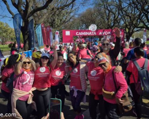 35133 8 CAMINATA AVON POR LA LUCHA CONTRA EL CANCER DE MAMA