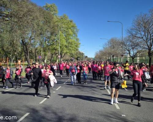 35133 9 CAMINATA AVON POR LA LUCHA CONTRA EL CANCER DE MAMA