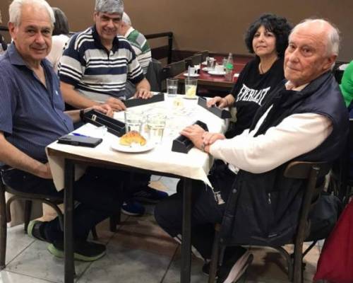 35154 3 TARDE DE BURAKO Y RUMMY