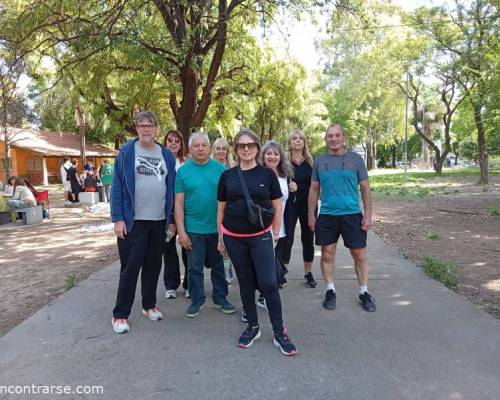 35164 2 Caminata y cafecito