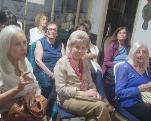 35211 12 Encuentro con obra musical cómica 