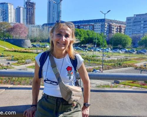 35213 6 PUERTO MADERO con termo biscochos o merienda donde puedo.-