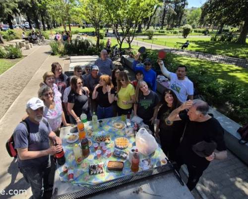35219 2 FESTEJO PRIMAVERA EN Ping Pong de DEVOTO !! 
