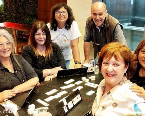 35227 2 Jugamos Rummy en Caballito!!