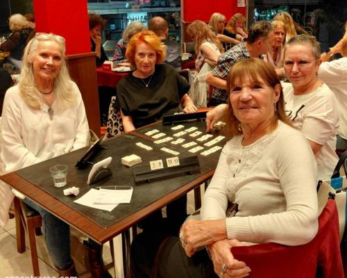 35228 2 Jugamos Rummy en Caballito!!