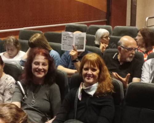 35234 10  TEATRO MUY ECONÓMICO: COMO SI PASARA UN TREN