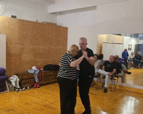 35239 9 TECNICAS Y PRACTICAS DE TANGO...