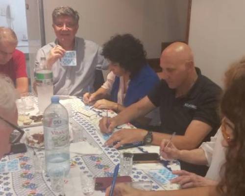 35293 1 SE VIENE , YA LLEGA!  MERIENDA Y BINGO!!!  
en Villa del Parque.