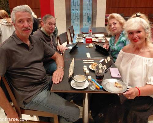 35341 2 Jugamos Rummy en Caballito!!