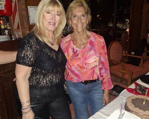 35363 18 FESTEJAMOS EL CUMPLE DE CRISMAE