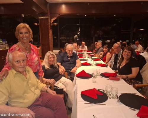 35363 3 FESTEJAMOS EL CUMPLE DE CRISMAE