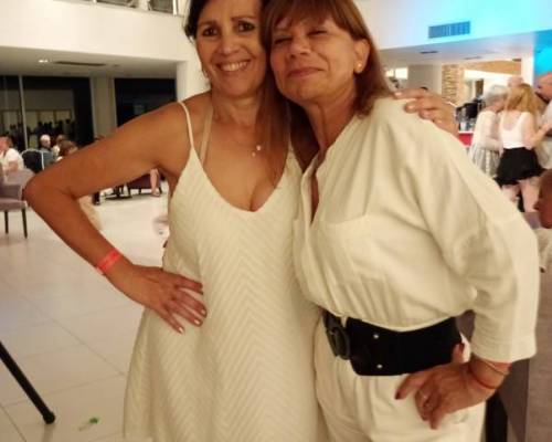 35374 7 Fiesta de Blanco frente al mar. Bienvenido 2026!