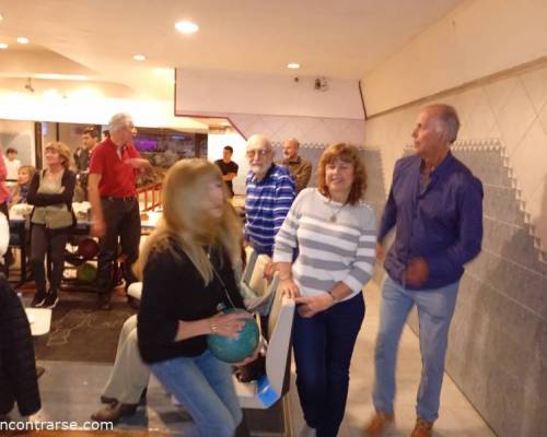 35383 17 VAMOS AL BOWLING EN PATERNAL