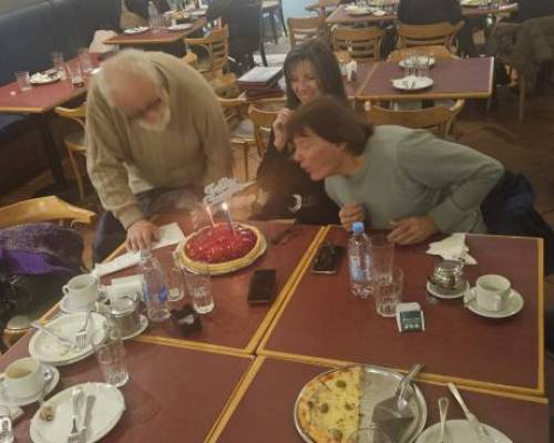 35414 12 Nos vemos? Caminamos y festejamos los cumpleaños de Monique, Miguel y Héctor