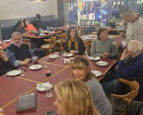 35414 4 Nos vemos? Caminamos y festejamos los cumpleaños de Monique, Miguel y Héctor