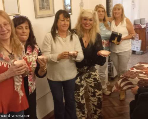 35425 34 Y si nos encontramos a cenar en LO DE EMILIO otra vez?